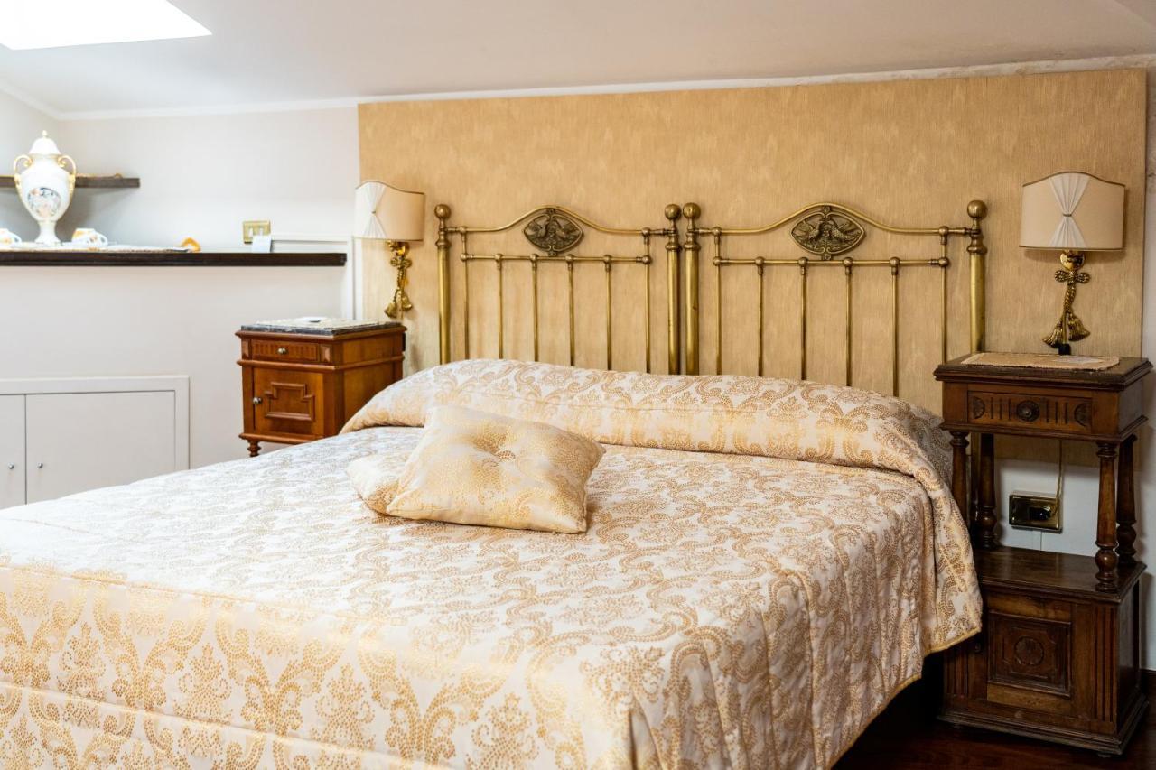 Real Borbone Bed & Breakfast Caserta Dış mekan fotoğraf