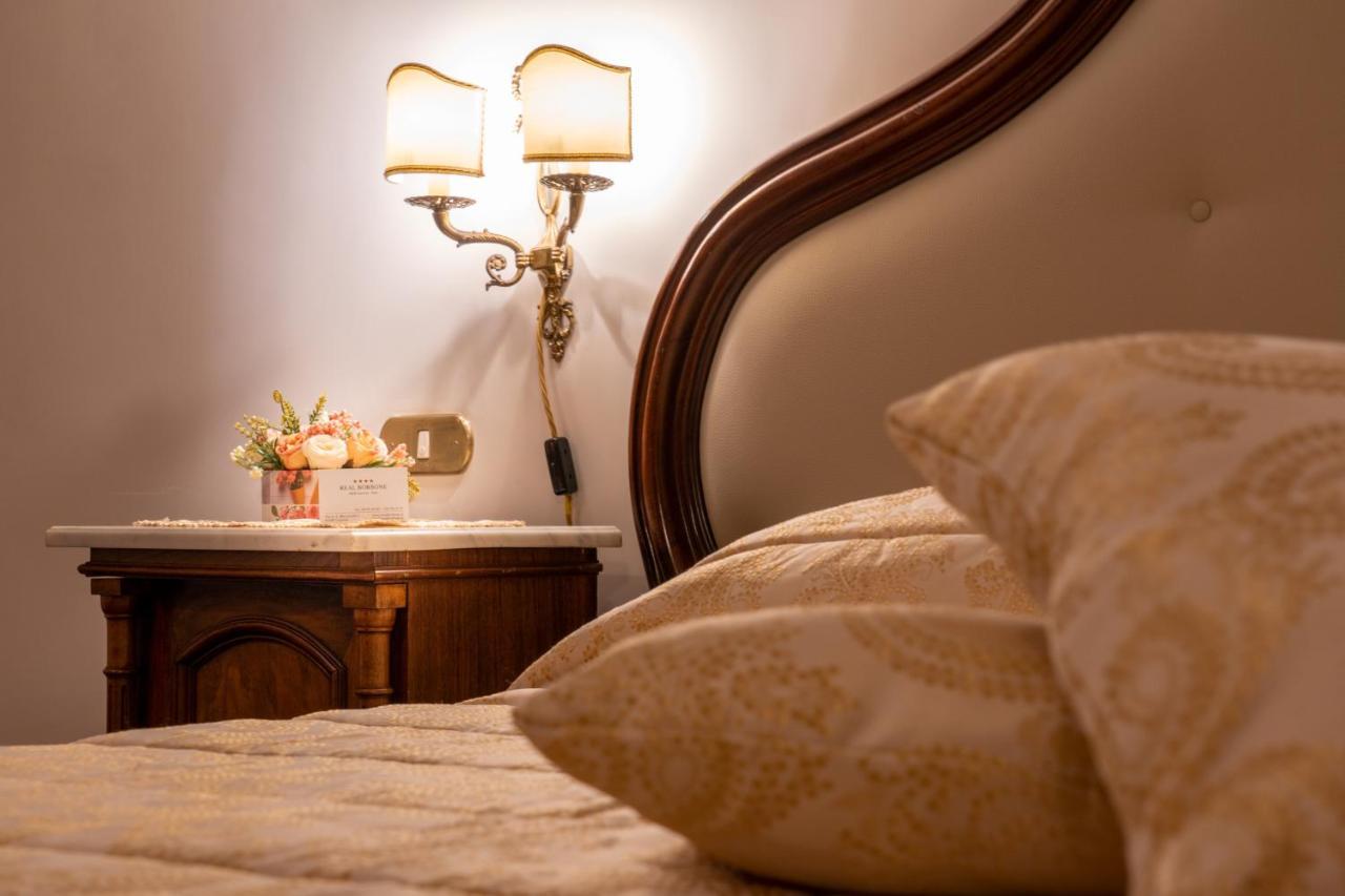 Real Borbone Bed & Breakfast Caserta Dış mekan fotoğraf