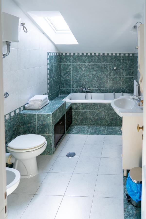 Real Borbone Bed & Breakfast Caserta Dış mekan fotoğraf