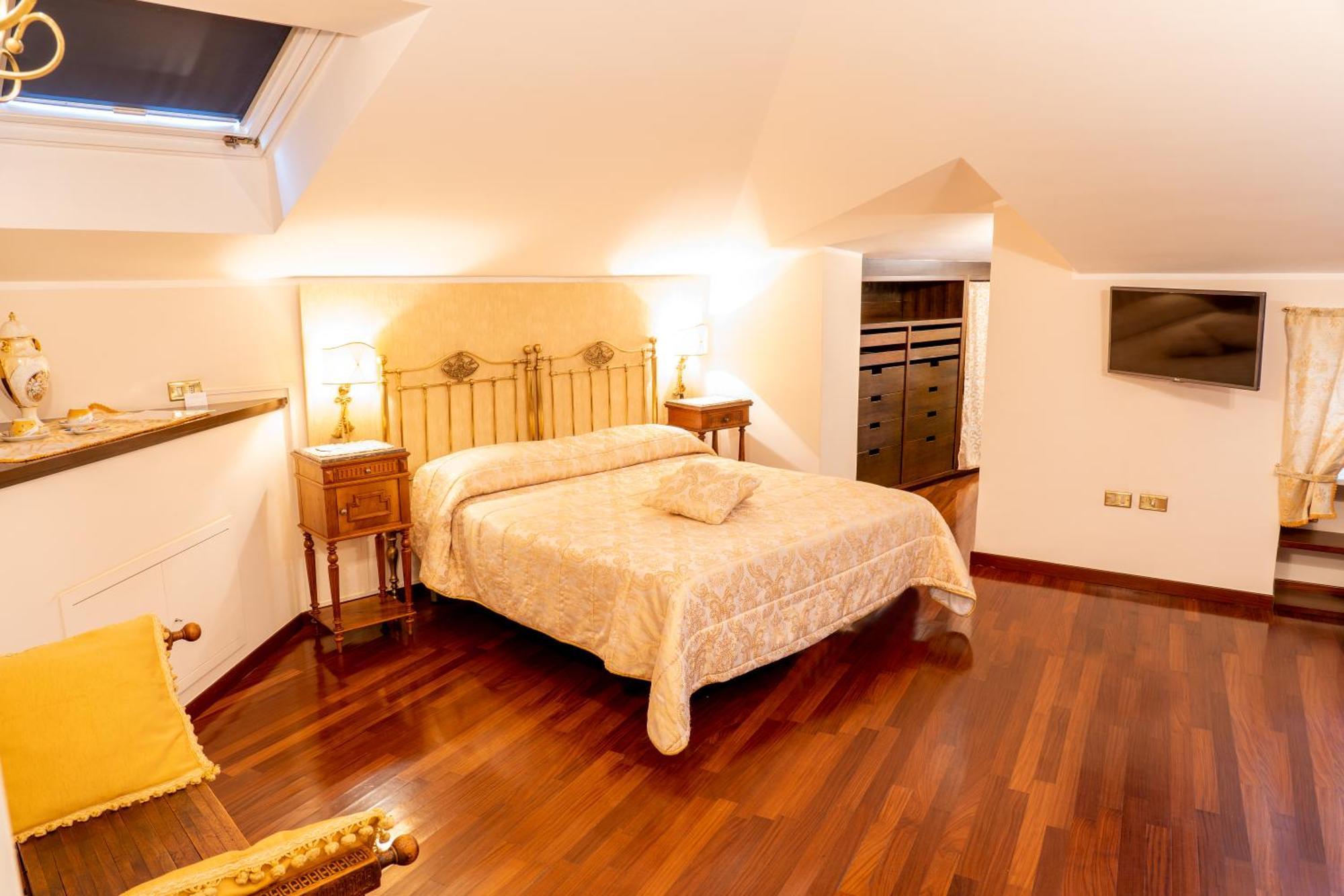 Real Borbone Bed & Breakfast Caserta Oda fotoğraf